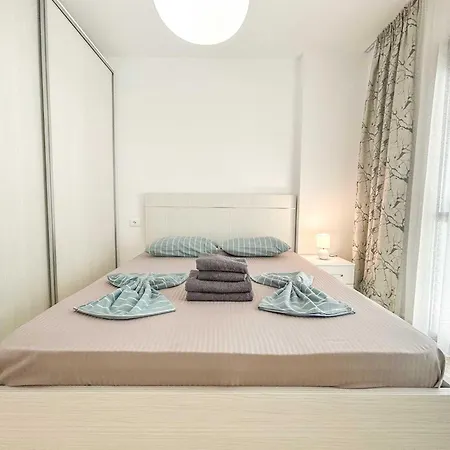 1 Bedroom 675 公寓 格勒姆