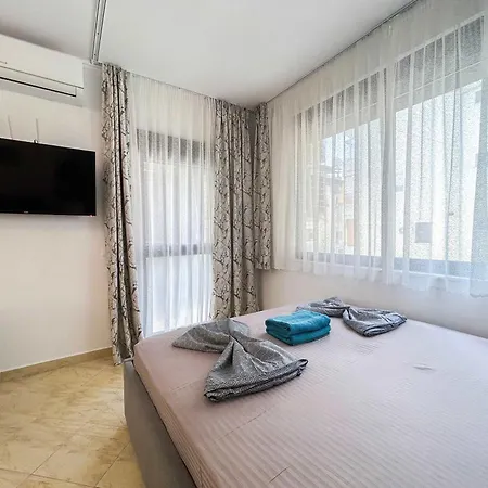 1 Bedroom 675 아파트 *